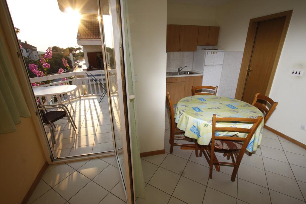 Apartments Lidus Makarska Chambre photo