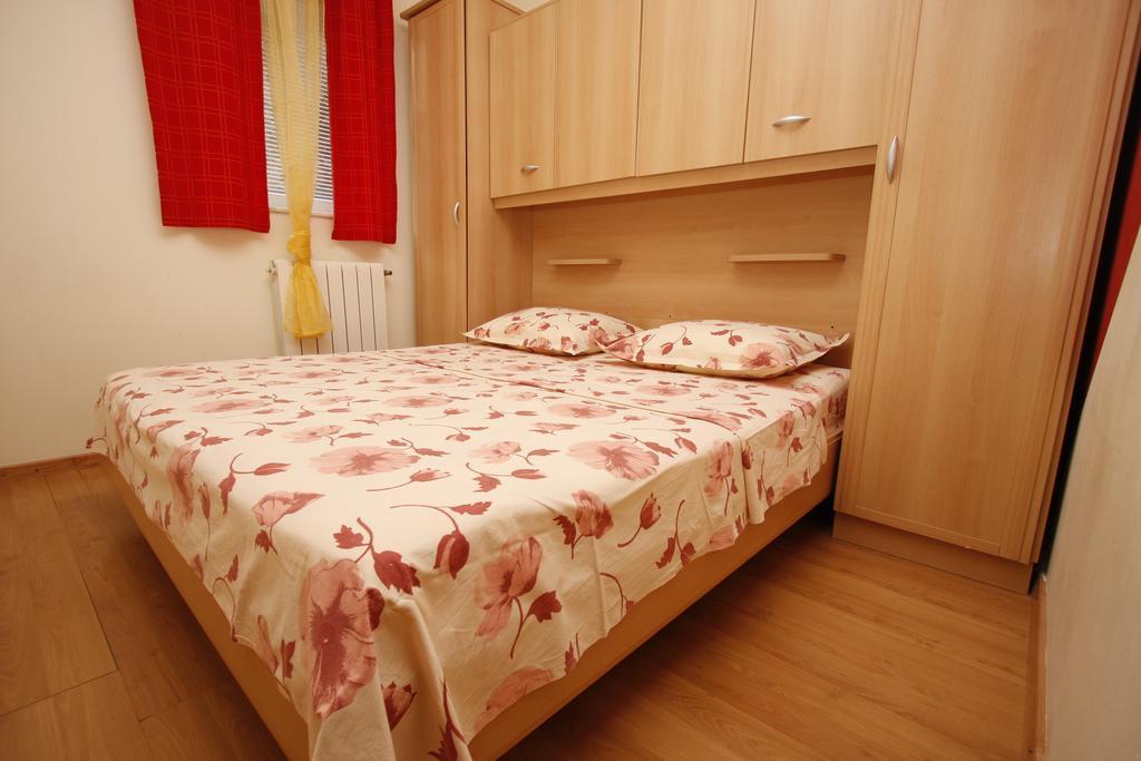 Apartments Lidus Makarska Chambre photo