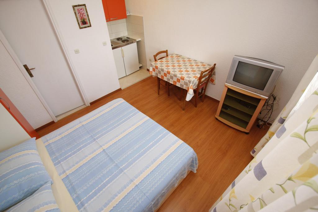 Apartments Lidus Makarska Chambre photo