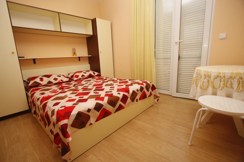 Apartments Lidus Makarska Chambre photo