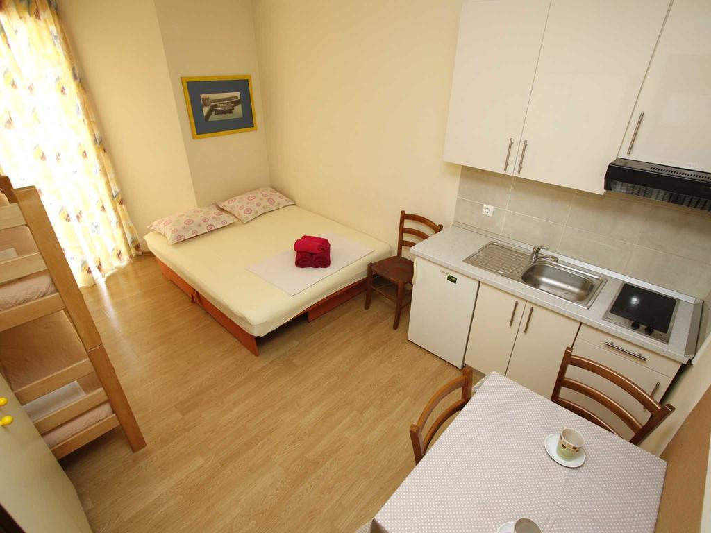 Apartments Lidus Makarska Extérieur photo